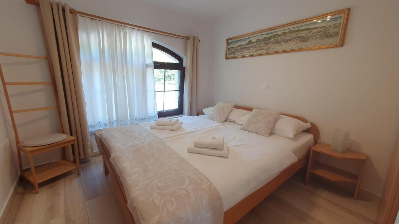 Apartment Laurus Portorož Zewnętrze zdjęcie